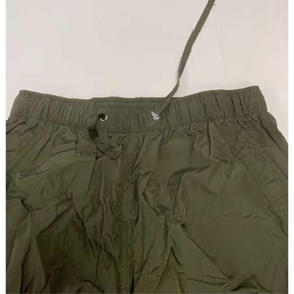 Khaki Colored Cargo Pants - Picture 4 of 5